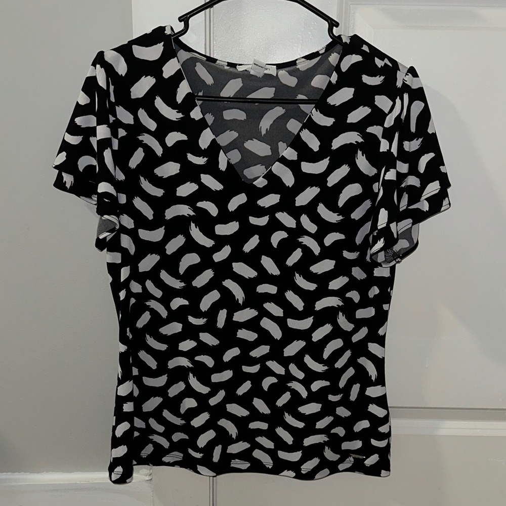 Calvin Klein Black and White Patterned Blouse